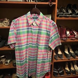 Short sleeve men’s button down